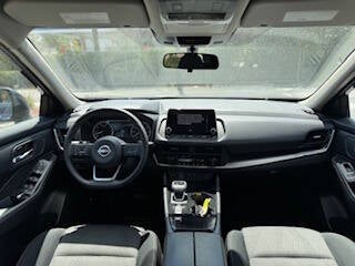 2024 Nissan Rogue SV 4dr Crossover