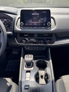 2024 Nissan Rogue SV 4dr Crossover