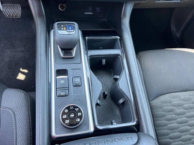 2022 Nissan Pathfinder SV AWD 4dr SUV