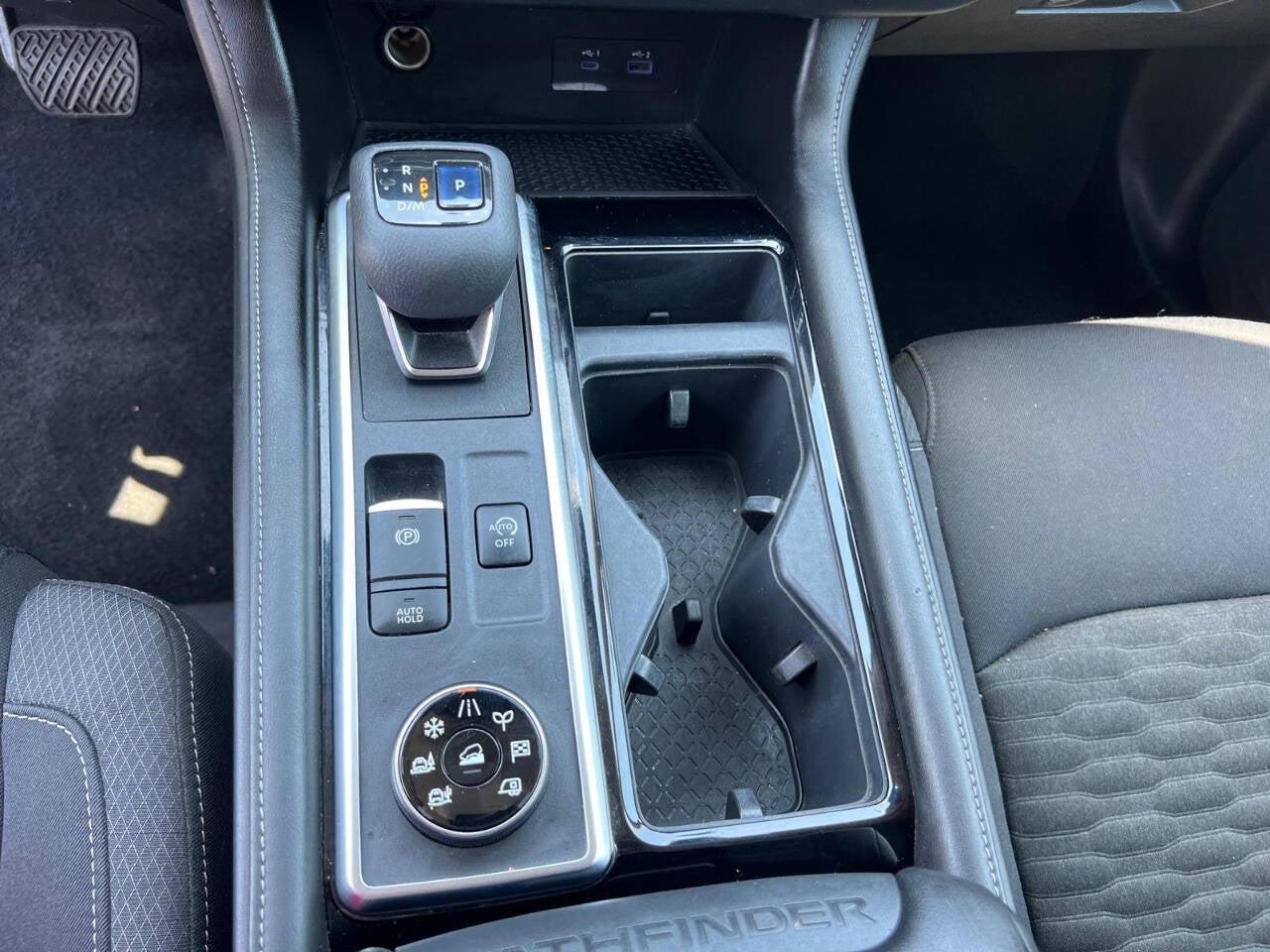 2022 Nissan Pathfinder SV AWD 4dr SUV