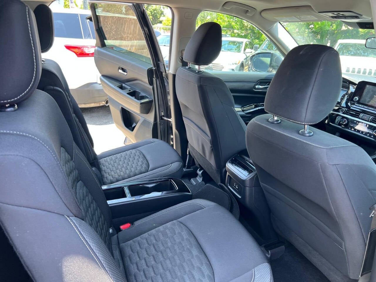 2022 Nissan Pathfinder SV AWD 4dr SUV