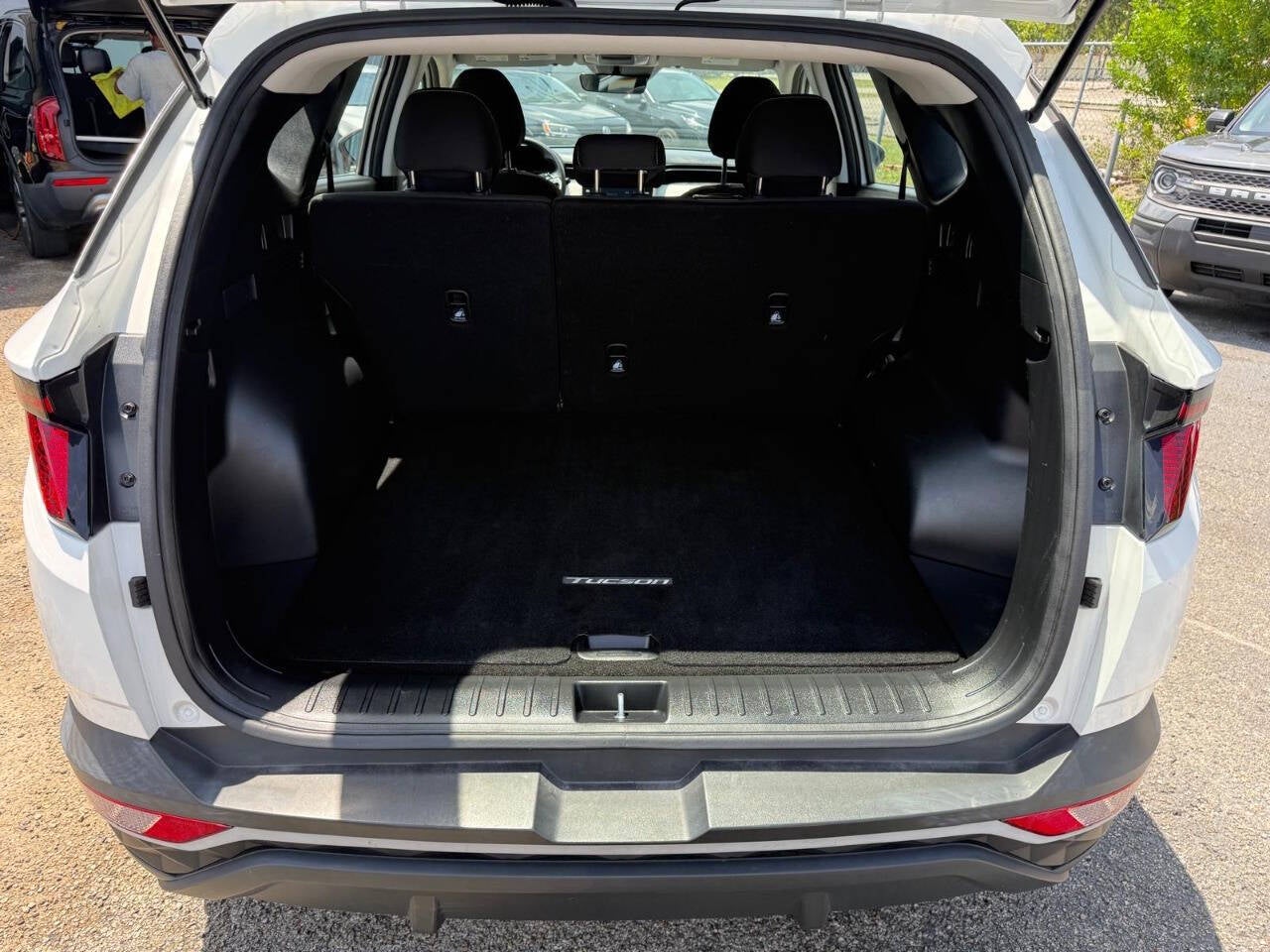 2023 Hyundai Tucson SE 4dr SUV