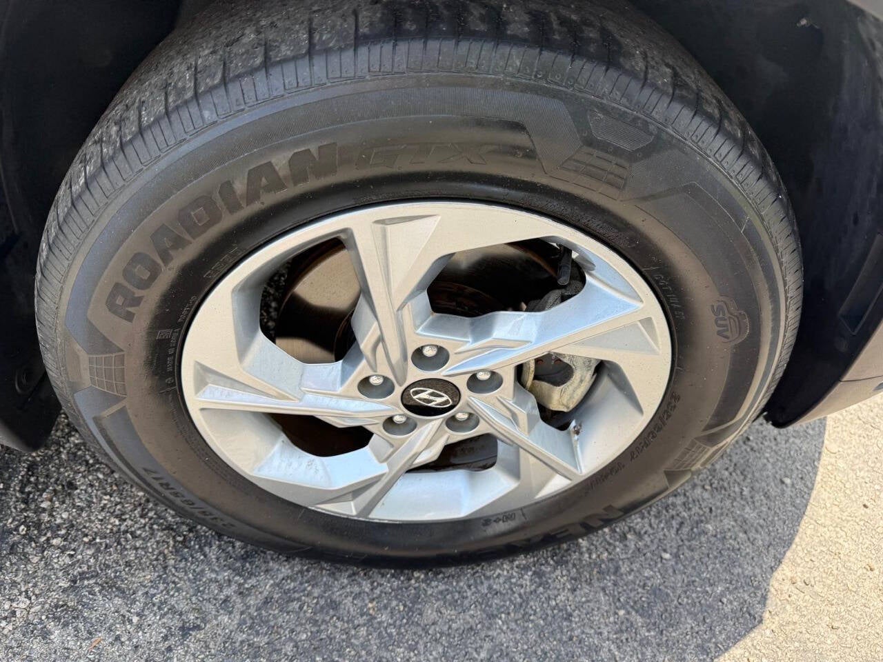 2023 Hyundai Tucson SE 4dr SUV