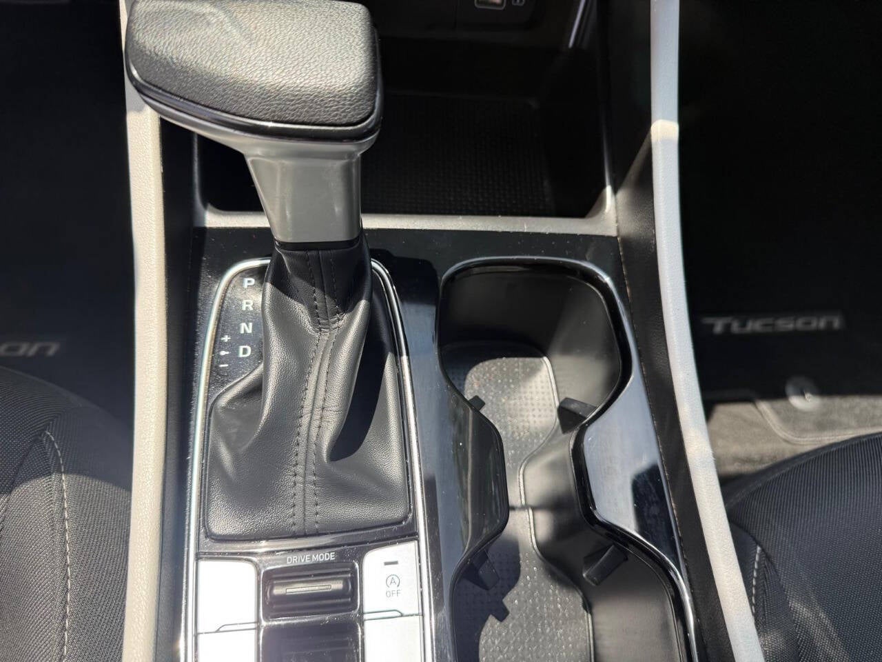 2023 Hyundai Tucson SE 4dr SUV