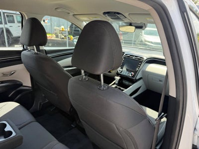 2023 Hyundai Tucson SE 4dr SUV