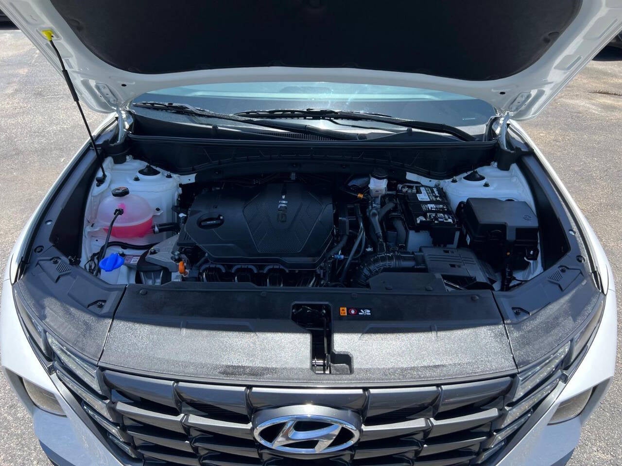 2024 Hyundai Tucson SE 4dr SUV