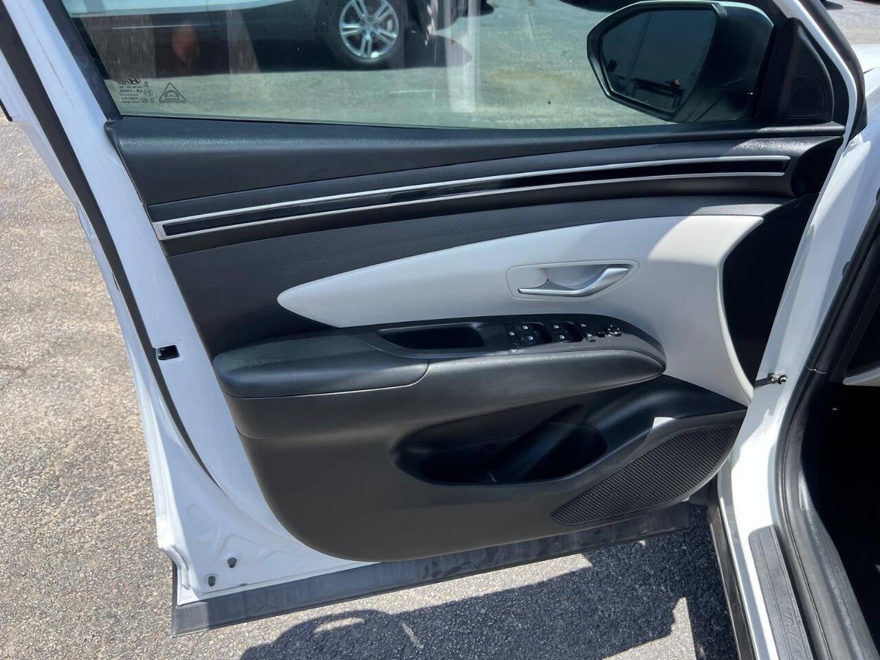 2024 Hyundai Tucson SE 4dr SUV