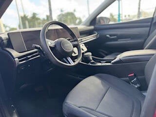 2025 Hyundai Tucson SE 4dr SUV