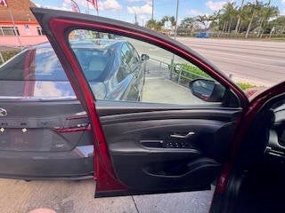 2025 Hyundai Tucson SE 4dr SUV