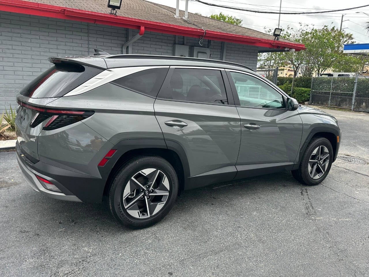 2025 Hyundai Tucson SEL Convenience AWD 4dr SUV