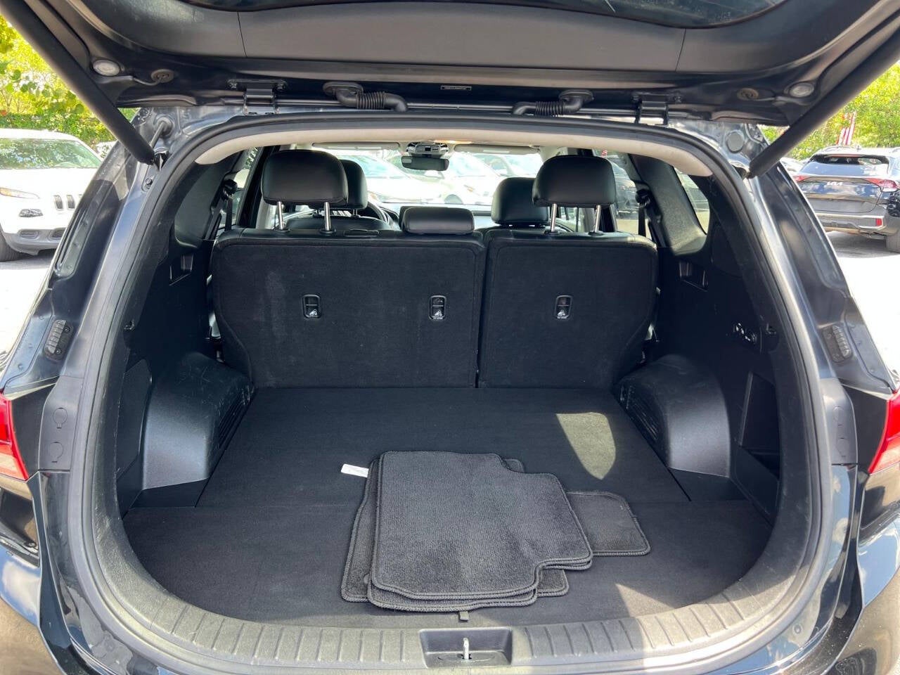 2022 Hyundai Santa Fe SEL 4dr Crossover