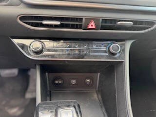 2022 Hyundai Sonata SE 4dr Sedan