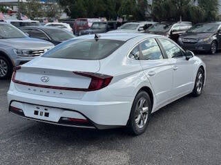 2022 Hyundai Sonata SE 4dr Sedan