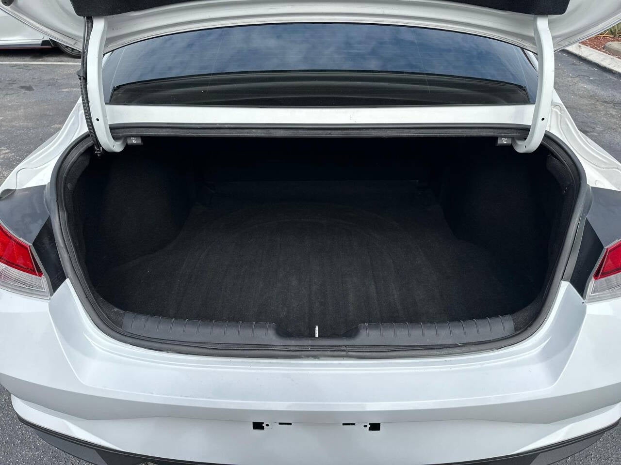 2021 Hyundai Elantra SEL 4dr Sedan SULEV