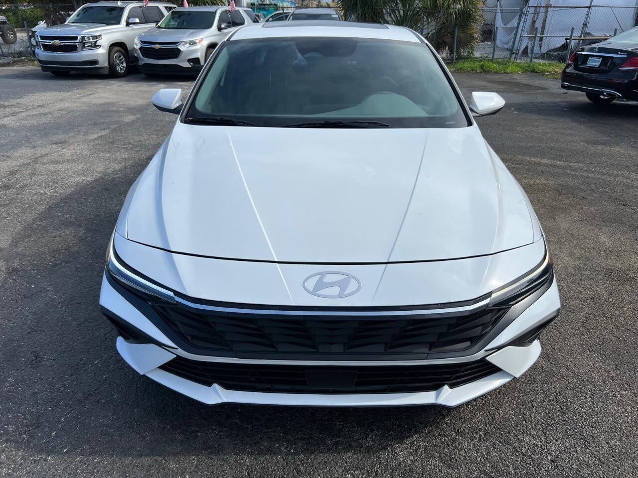 2023 Hyundai Elantra SEL 4dr Sedan SULEV