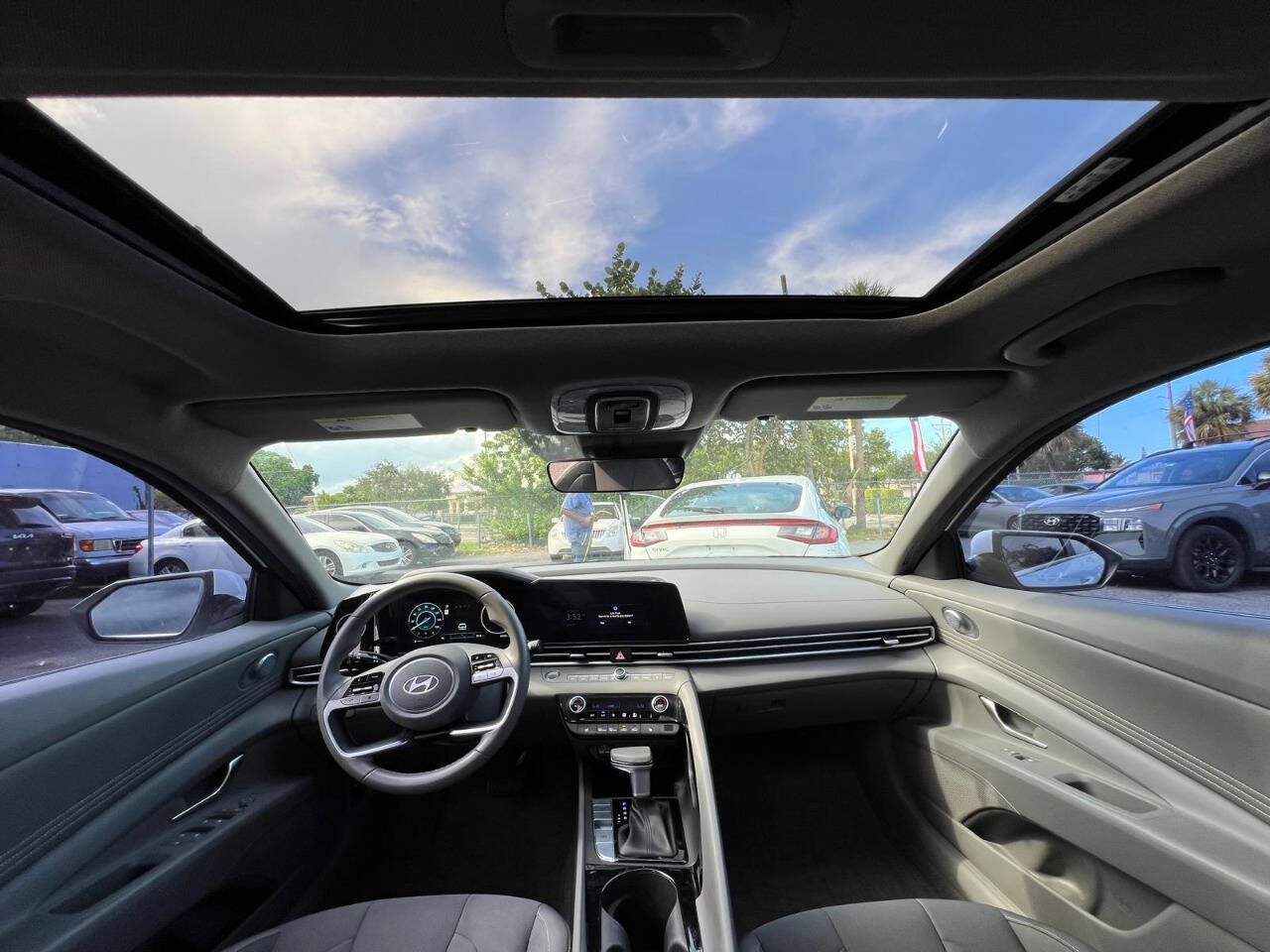 2023 Hyundai Elantra SEL 4dr Sedan SULEV