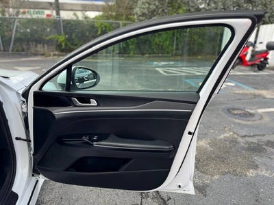 2021 Kia K5 LXS AWD 4dr Sedan