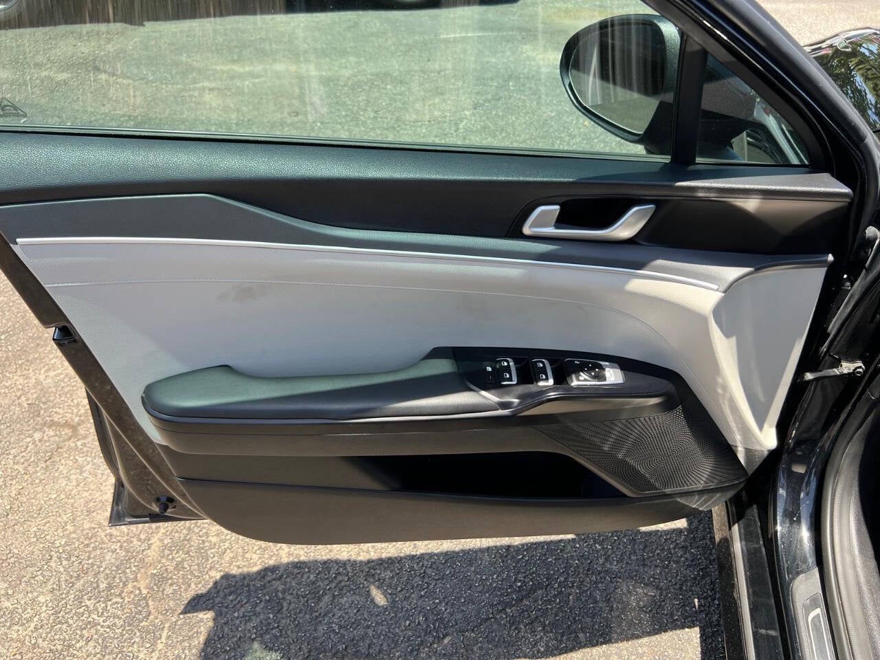 2023 Kia K5 LXS 4dr Sedan