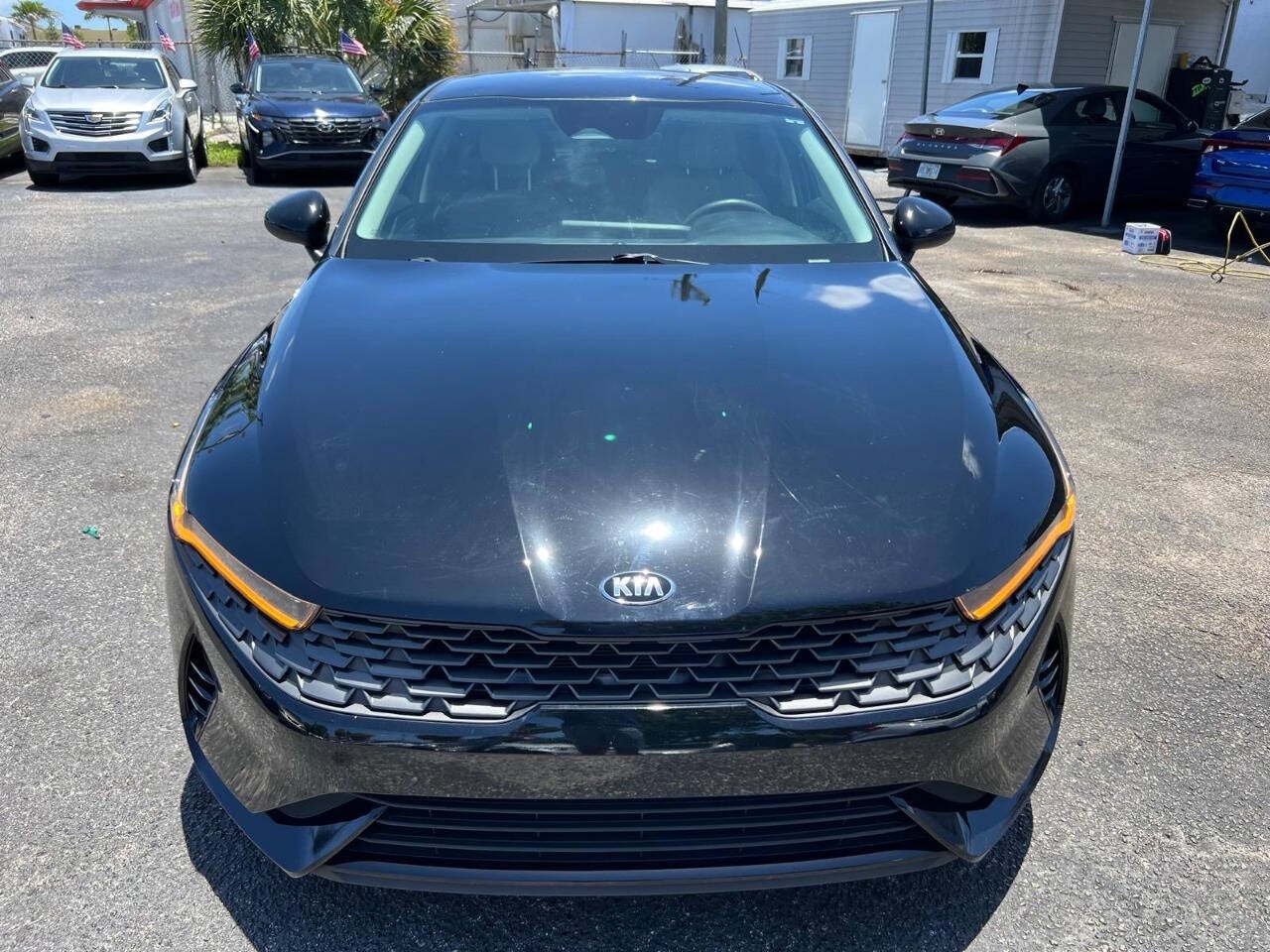 2023 Kia K5 LXS 4dr Sedan