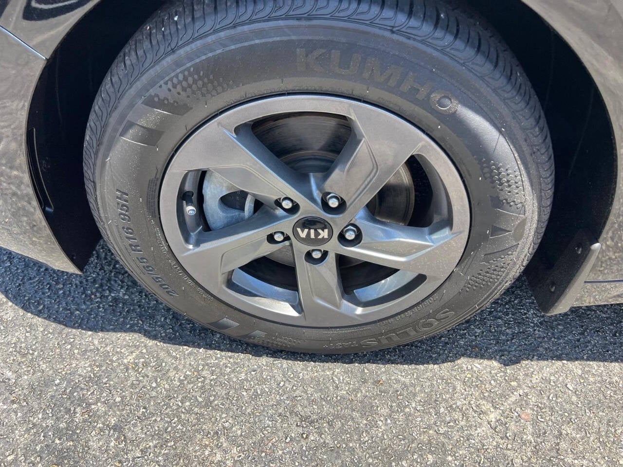 2023 Kia K5 LXS 4dr Sedan