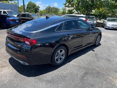 2023 Kia K5 LXS 4dr Sedan