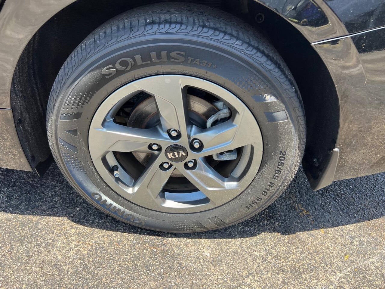 2023 Kia K5 LXS 4dr Sedan