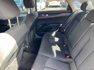 2021 Kia K5 LXS 4dr Sedan