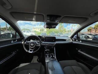 2021 Kia K5 LXS 4dr Sedan