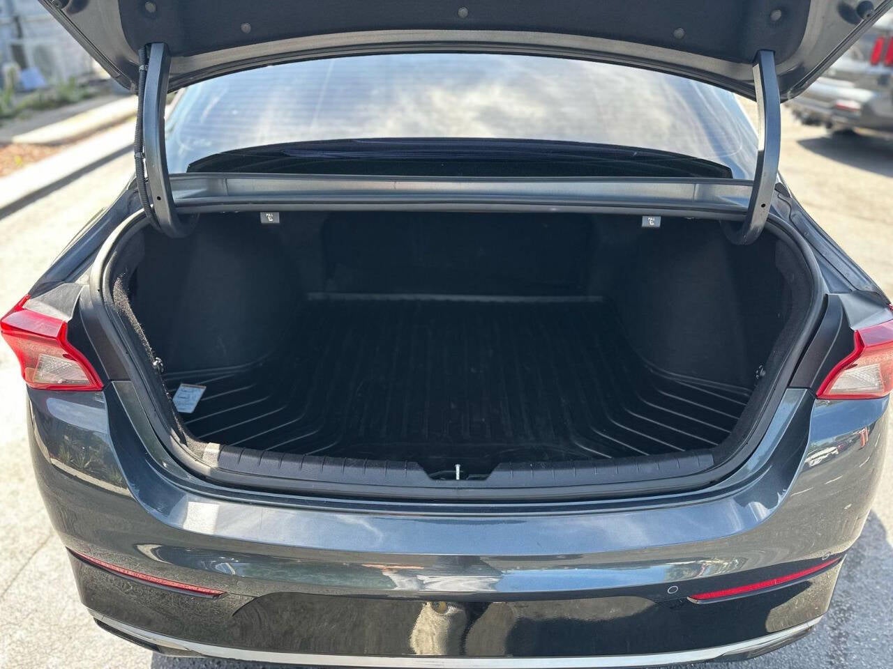 2021 Kia K5 EX 4dr Sedan