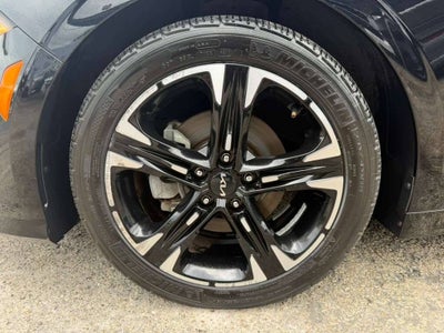 2022 Kia K5 GT Line AWD 4dr Sedan