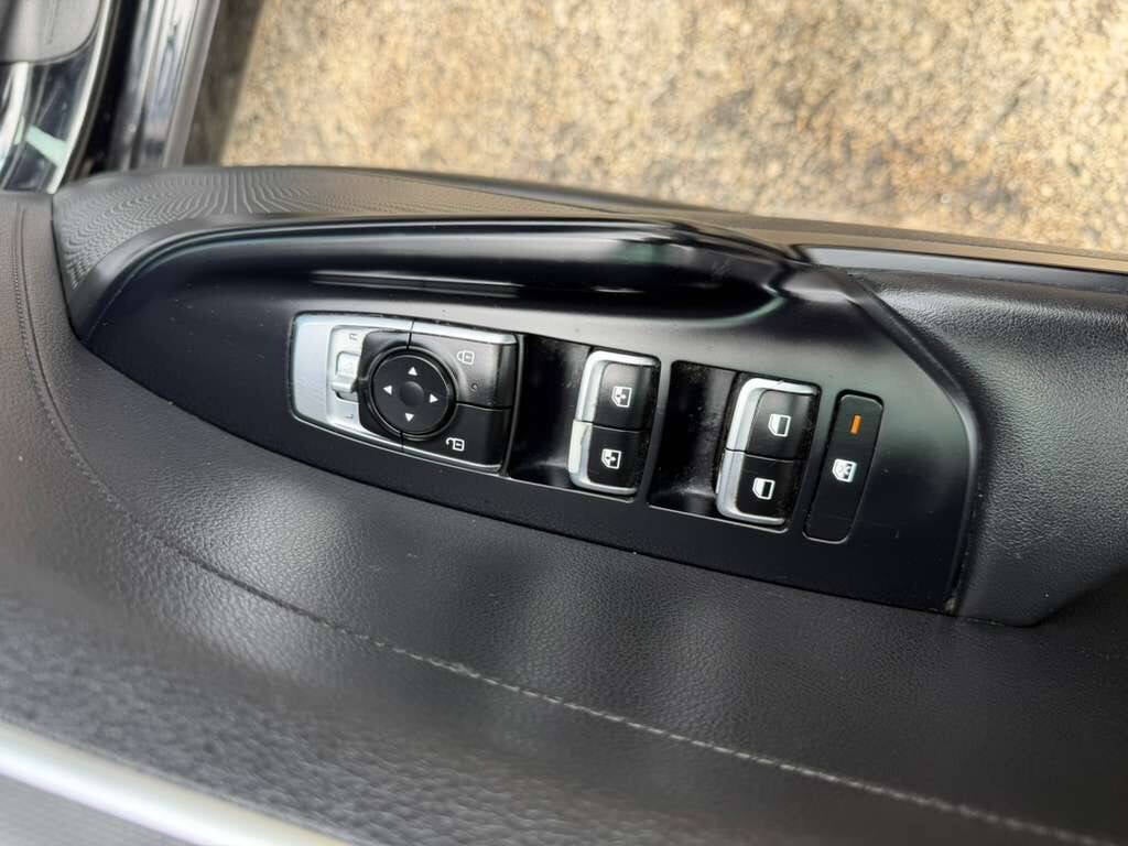 2022 Kia K5 GT Line AWD 4dr Sedan