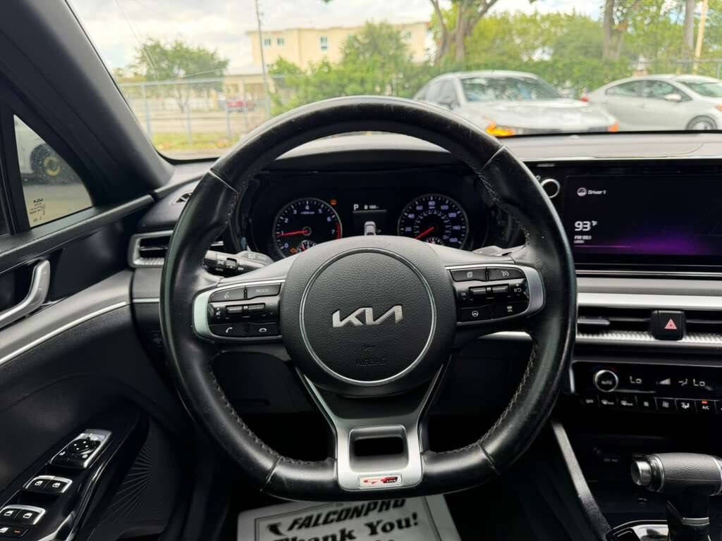 2022 Kia K5 GT Line AWD 4dr Sedan