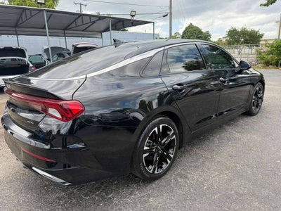 2022 Kia K5 GT Line AWD 4dr Sedan
