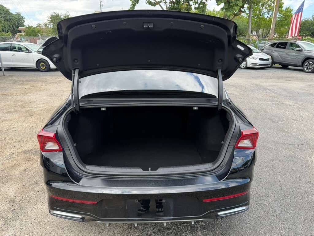 2022 Kia K5 GT Line AWD 4dr Sedan