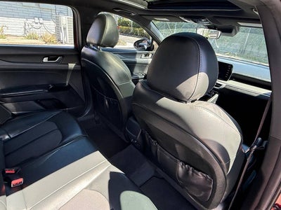 2023 Kia K5 GT Line 4dr Sedan