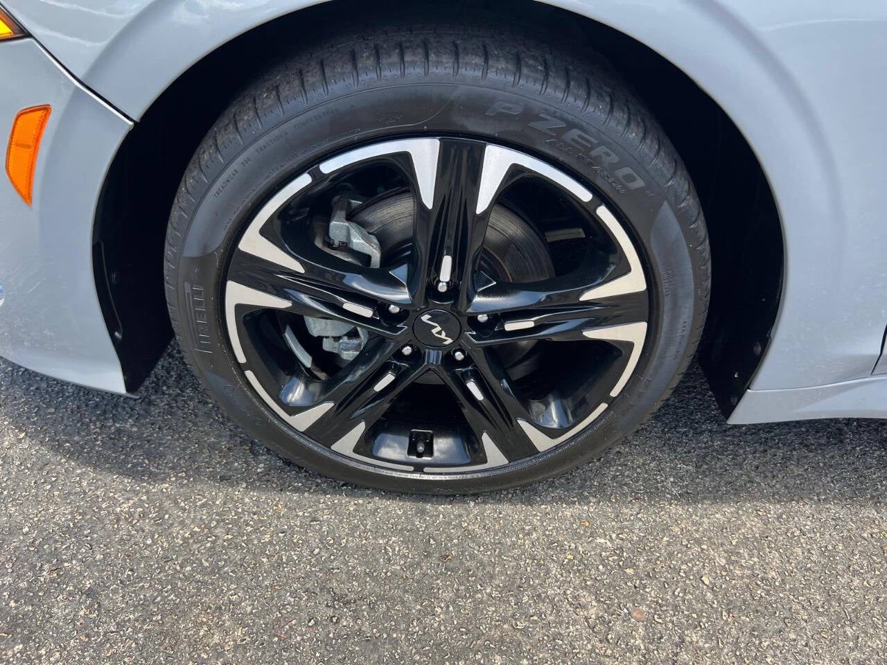 2022 Kia K5 GT Line 4dr Sedan