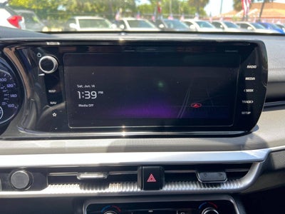 2022 Kia K5 GT Line 4dr Sedan