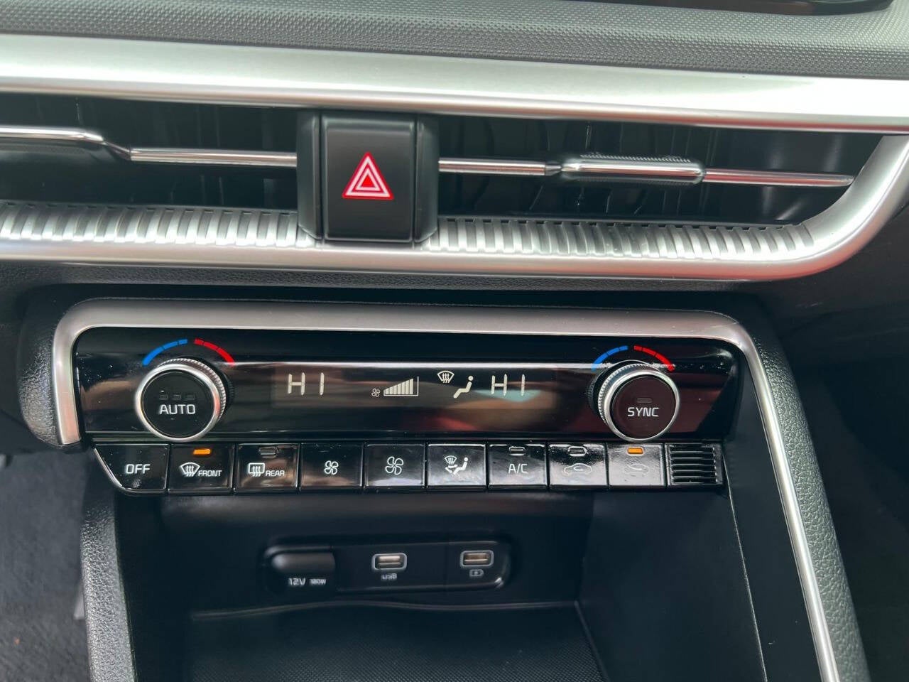 2024 Kia K5 GT Line AWD 4dr Sedan