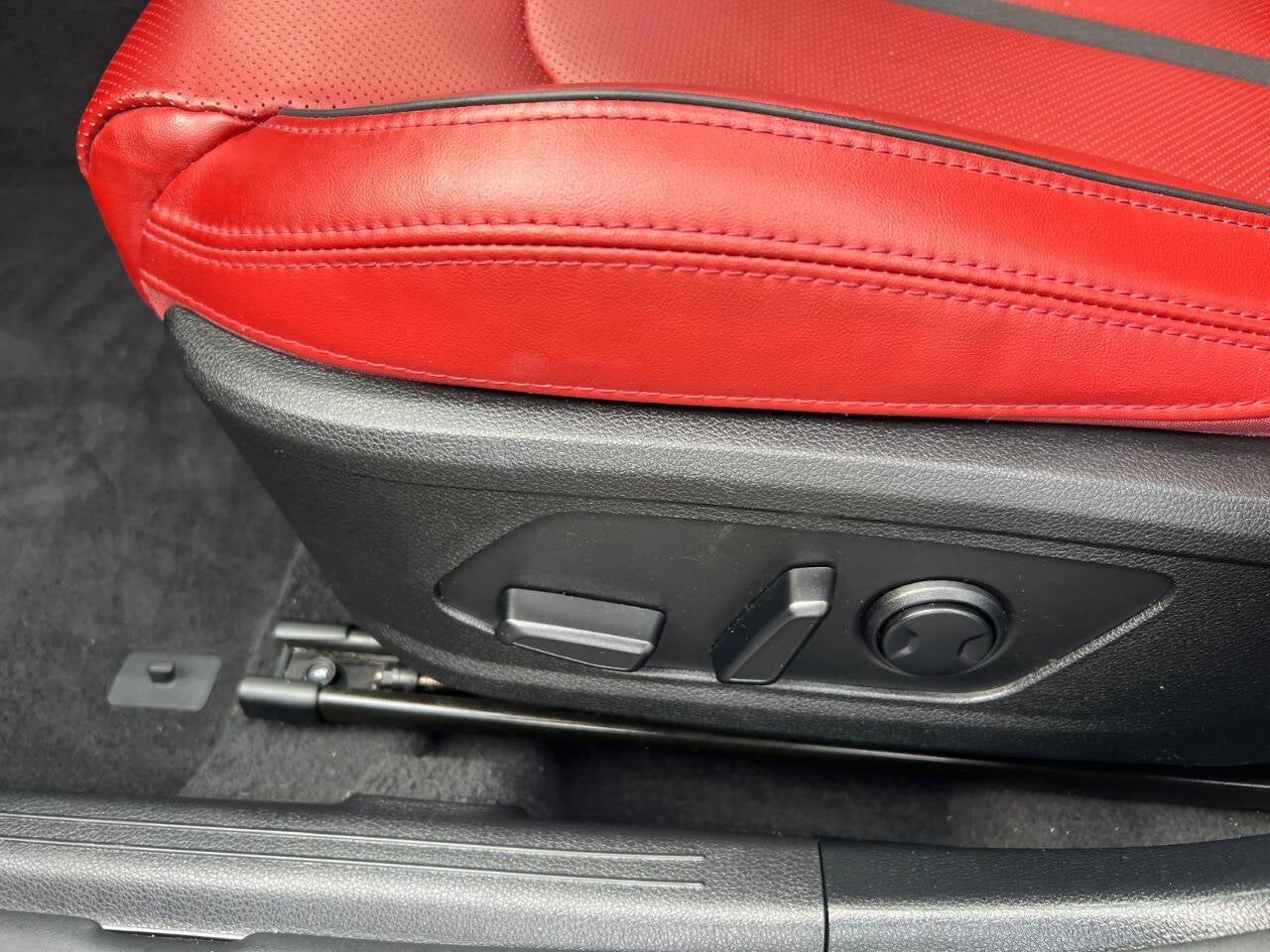 2024 Kia K5 GT Line AWD 4dr Sedan