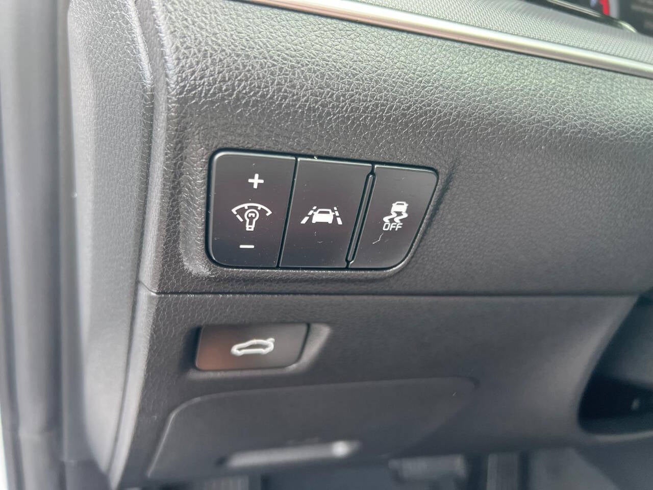 2024 Kia K5 GT Line AWD 4dr Sedan