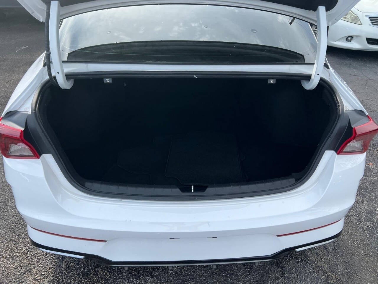 2024 Kia K5 GT Line AWD 4dr Sedan