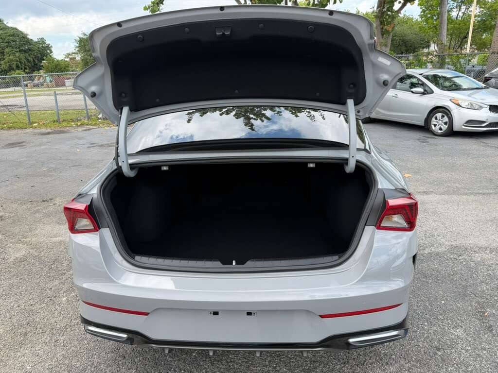 2022 Kia K5 GT Line AWD 4dr Sedan