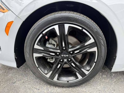 2022 Kia K5 GT Line AWD 4dr Sedan