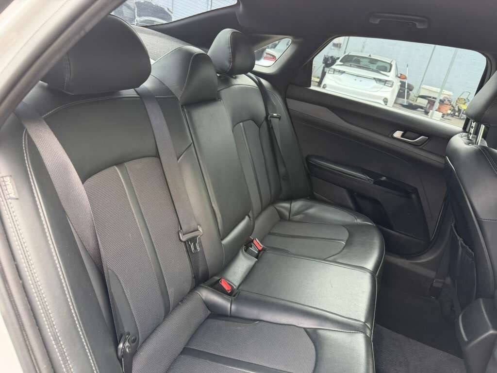 2022 Kia K5 GT Line AWD 4dr Sedan