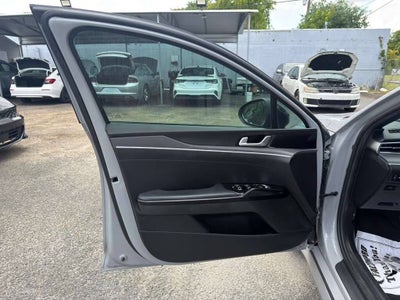 2024 Kia K5 GT Line AWD 4dr Sedan