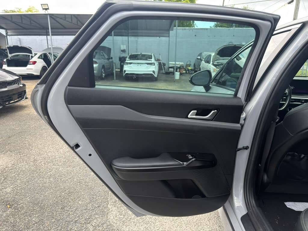 2024 Kia K5 GT Line AWD 4dr Sedan
