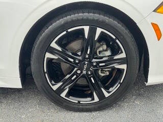 2022 Kia K5 GT Line AWD 4dr Sedan