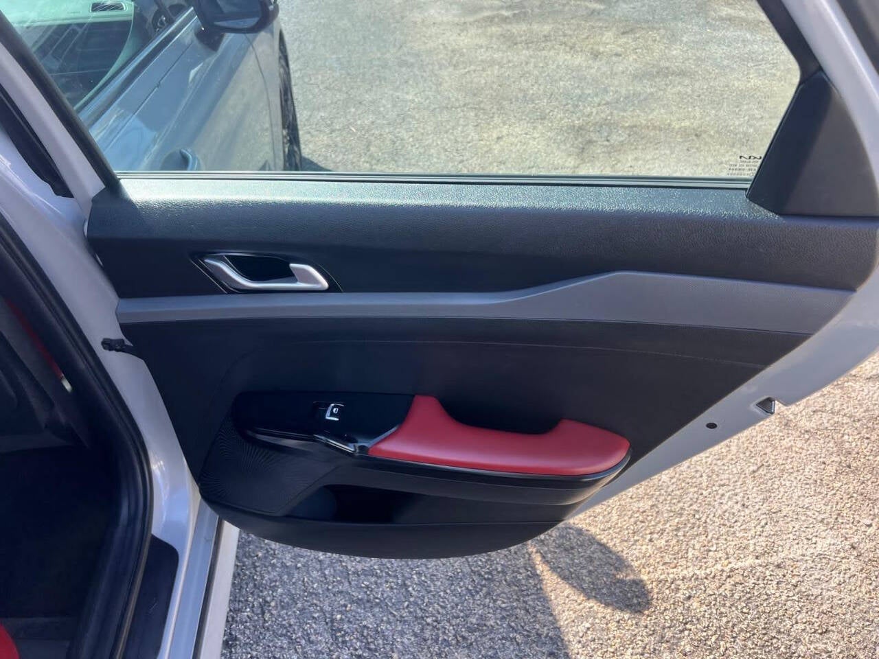 2023 Kia K5 GT Line 4dr Sedan