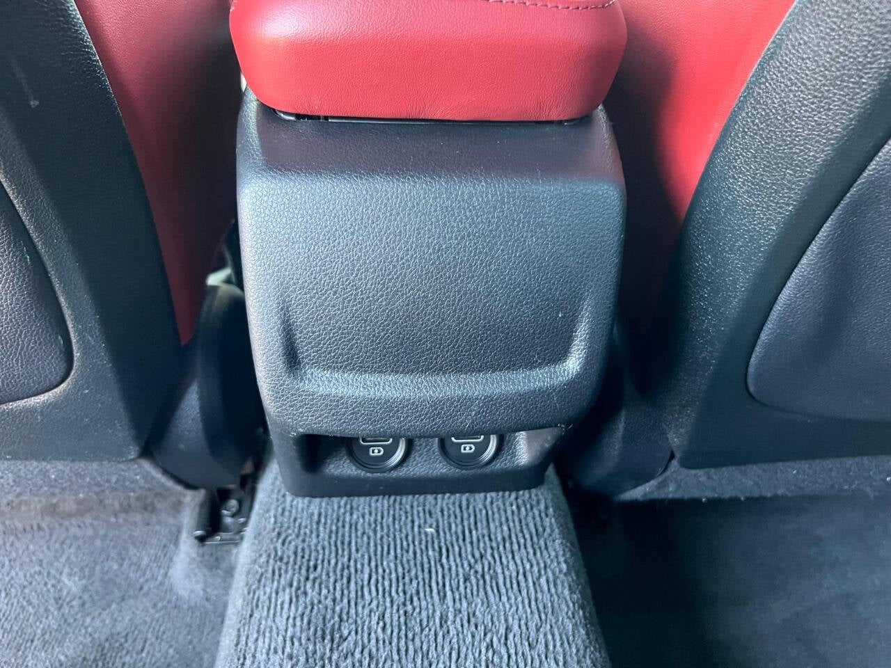 2023 Kia K5 GT Line AWD 4dr Sedan