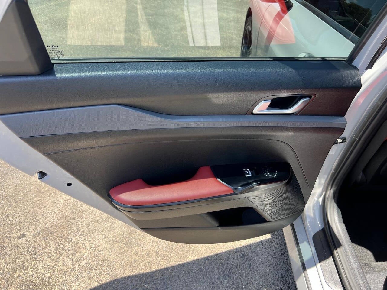 2023 Kia K5 GT Line AWD 4dr Sedan